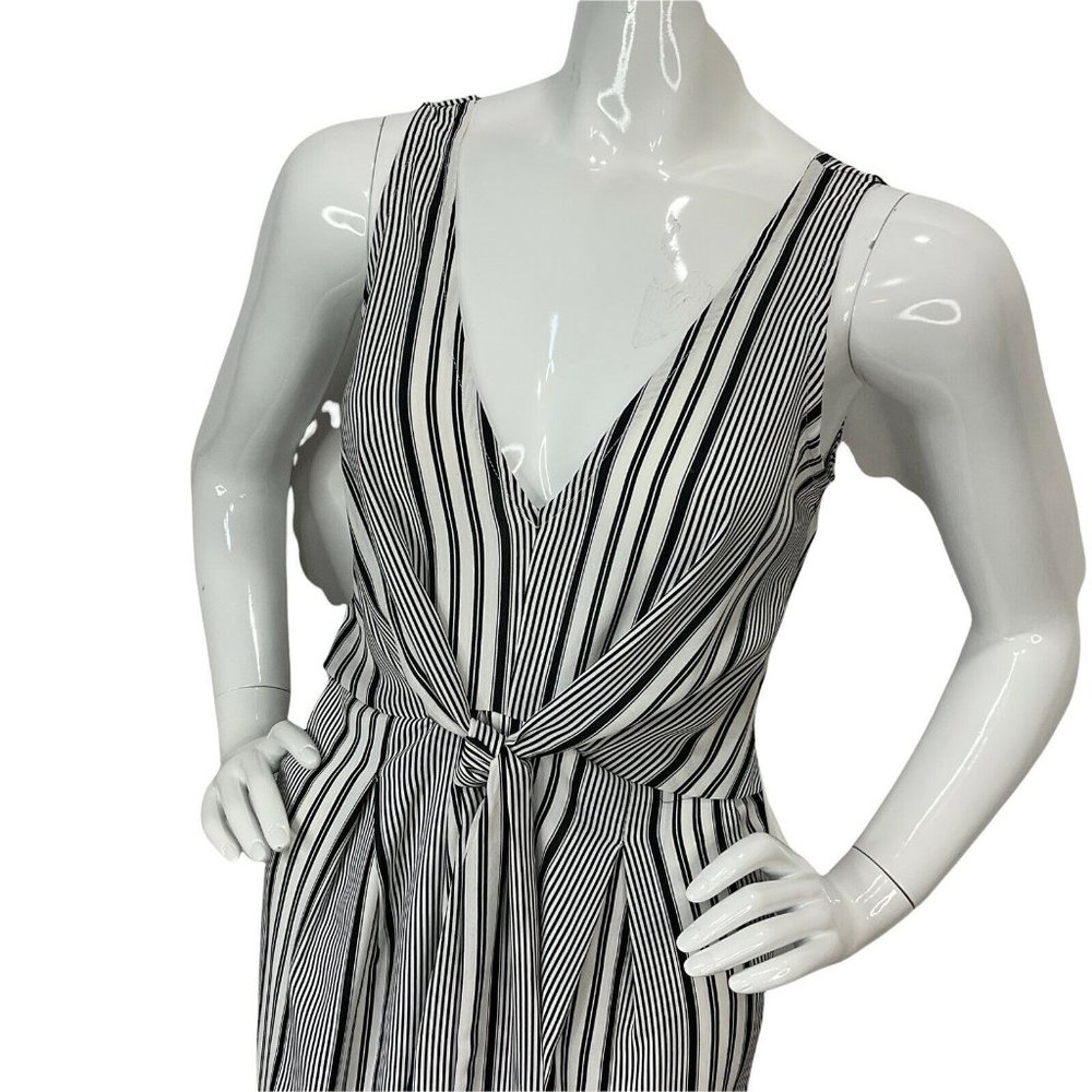 Blue Blush Jumpsuit Womens Size L Black Striped Front Tie Wide Leg Crop Nwt $46 - Picture 2 of 12